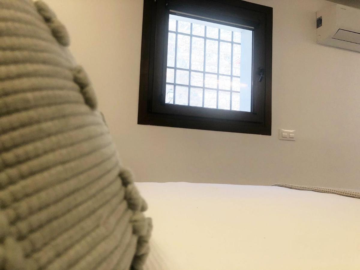 Plaza Adarve Toledo Lejlighed Eksteriør billede